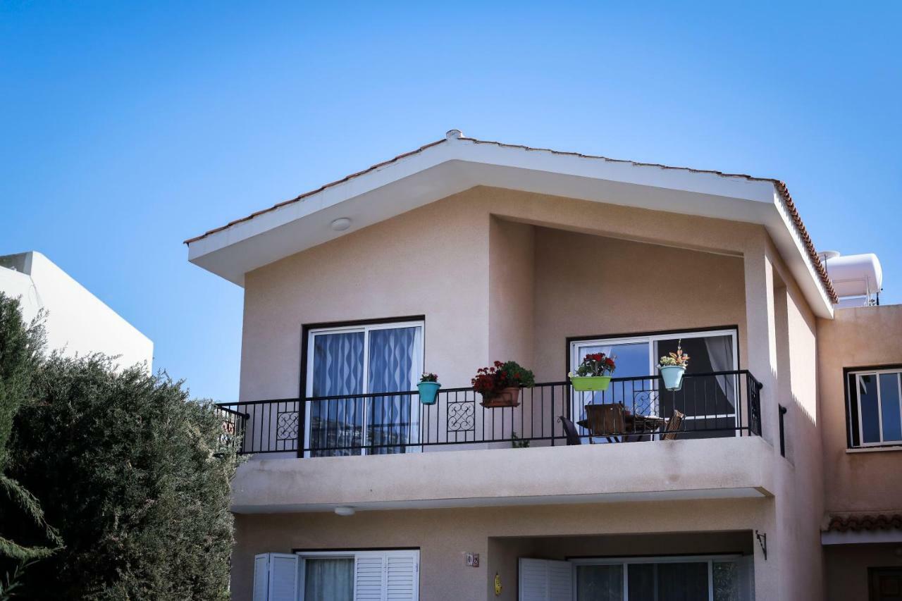 The Marilouize Apartment Peyia Exterior photo
